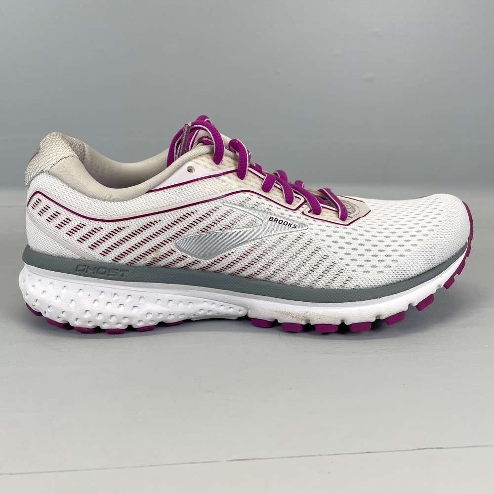 Brooks Ghost 12 Running Shoes Womens Size 7.5 White Purple Mesh Lace Up Sneakers